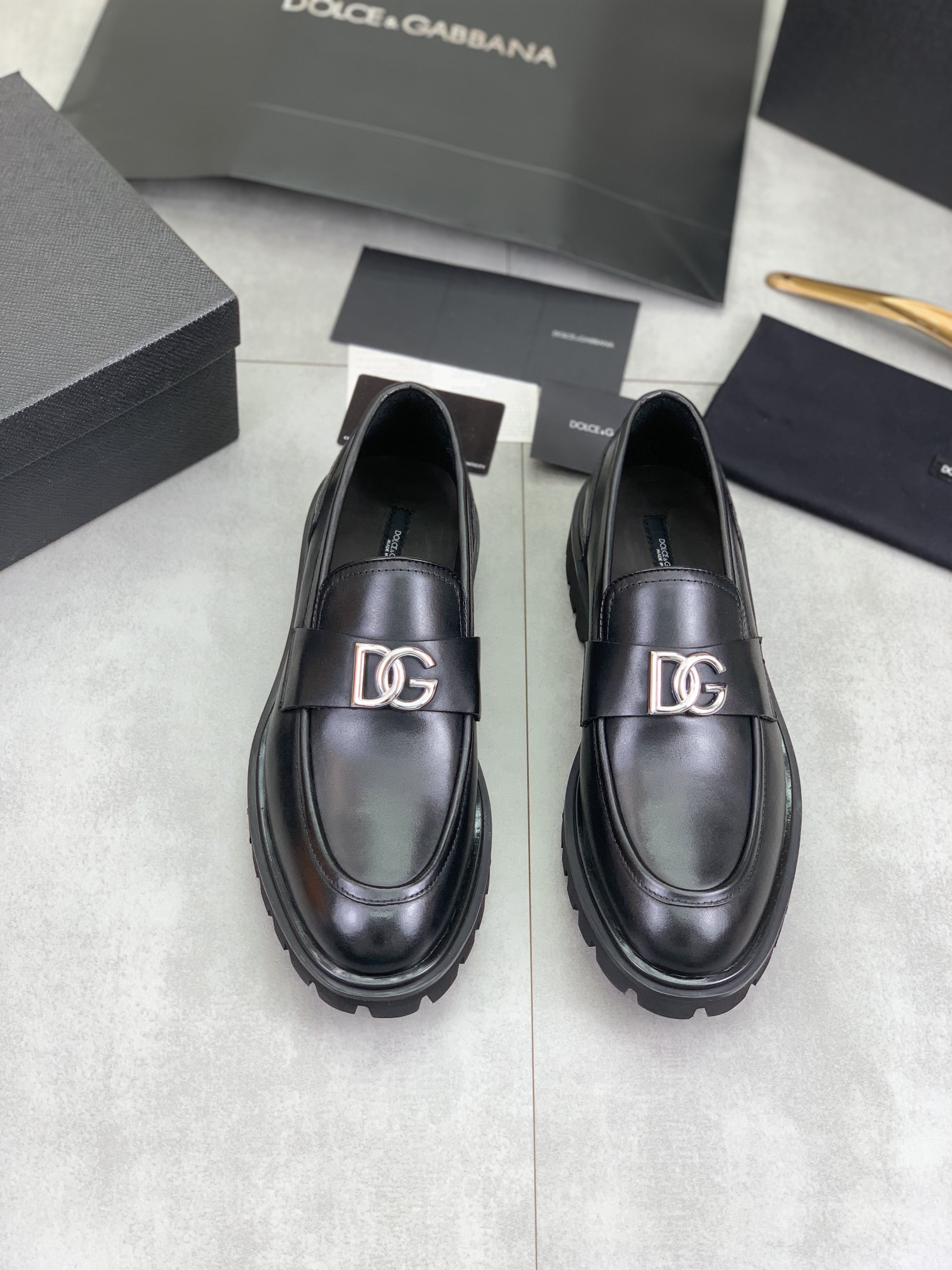 olce & Gabbana shoe